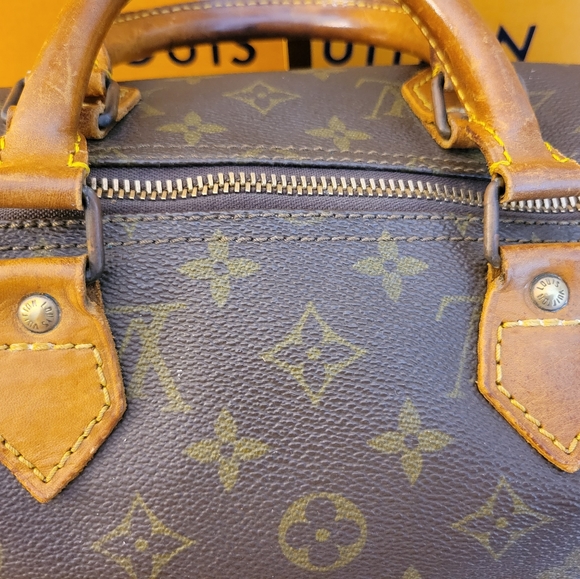SOLD!!! Speedy 35 Louis Vuitton handbag - Picture 11 of 15
